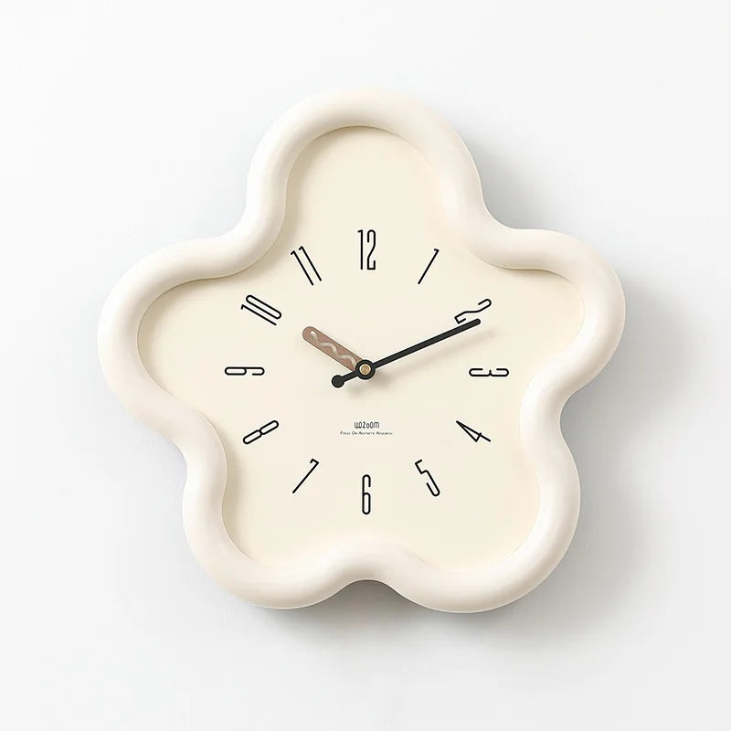 Cream Style Living Room Wall Clock